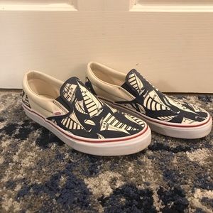 Rare vans slip on